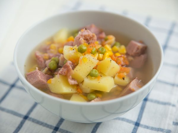 Chunky Potato and Ham Soup